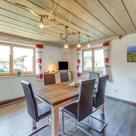 Flat In With Furnished Garden, Cleaning Included