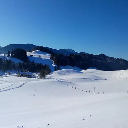 Apartamento Garden In Wildsteig, Cleaning Included *